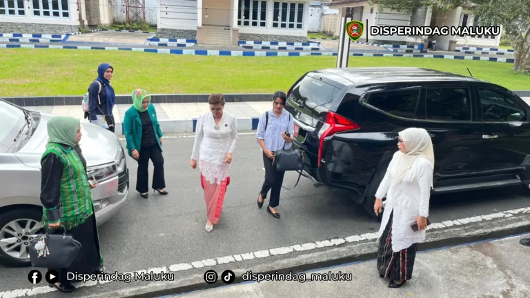15102025 _ DEKRANASDA MALUKU TENGAH (4)